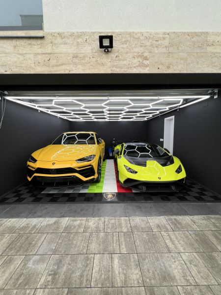 Lamborghini moduláris padló Koben megbízásából galéria kép 3